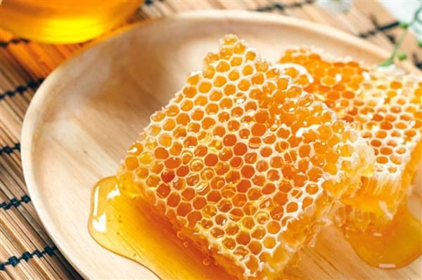filtrado y purificación de la miel